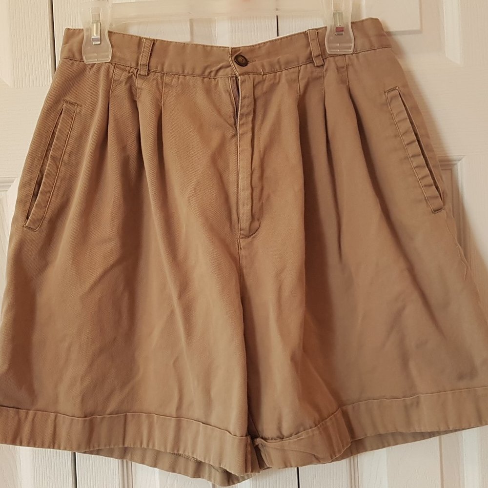 Vintage Zig Zag tan shorts